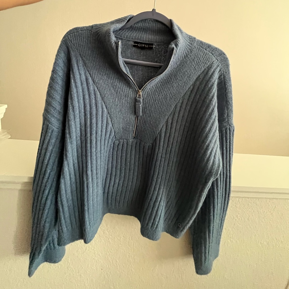 Guess pull up sweater